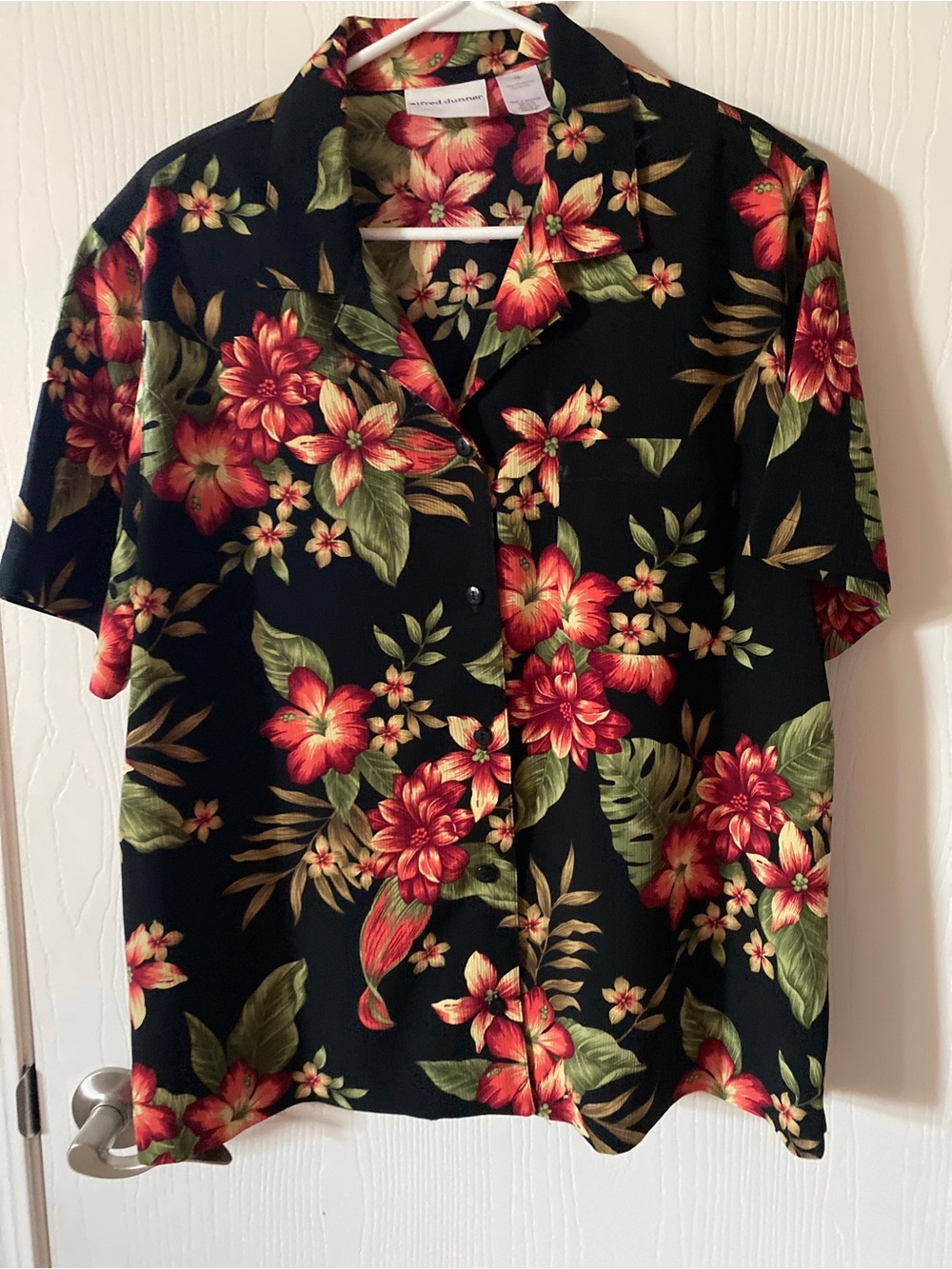 Alfred Dunner Black Button-Front Floral Shirt with Red & Green Blooms